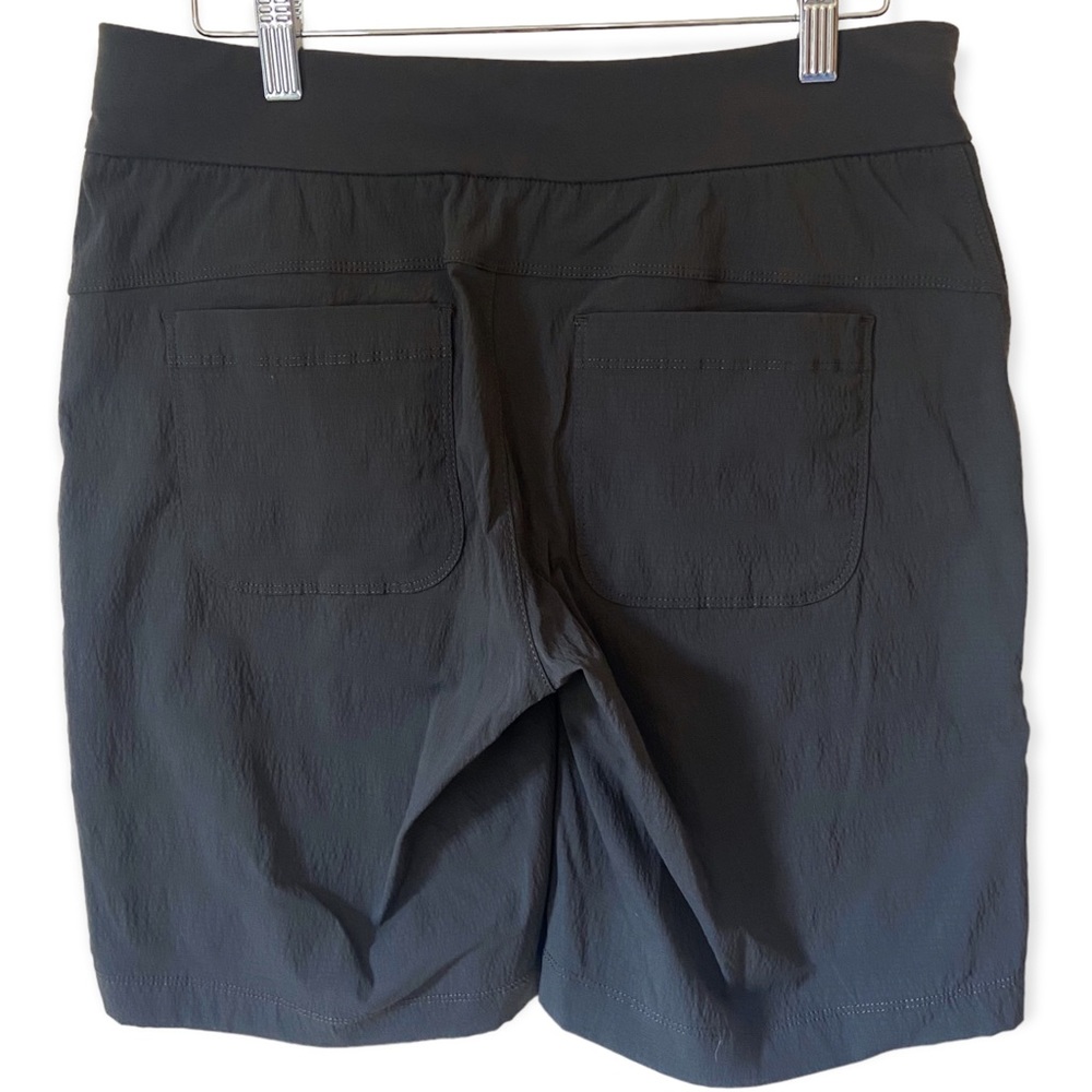 Athleta Shorts Trekkie Bermuda 2.0 Athletic Outerwear Black Size 4 - Picture 5 of 8